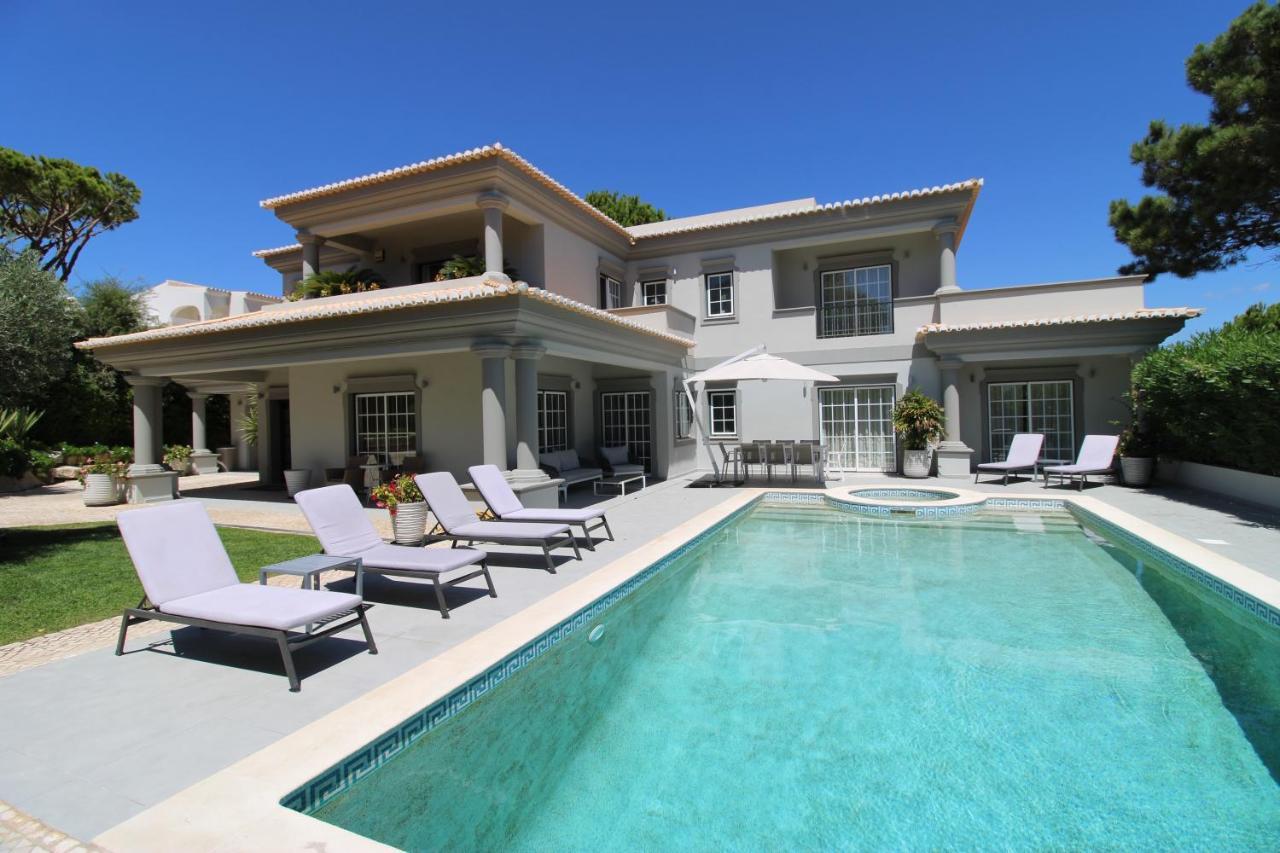 Charming Exceptional Golf Villa In Algarve Фаро Екстериор снимка