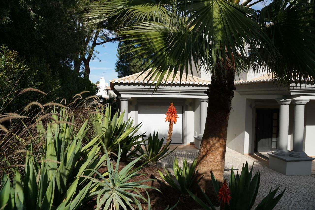Charming Exceptional Golf Villa In Algarve Фаро Екстериор снимка