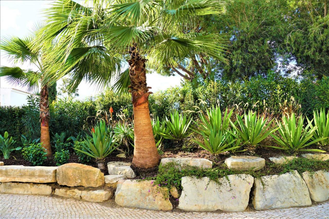 Charming Exceptional Golf Villa In Algarve Фаро Екстериор снимка