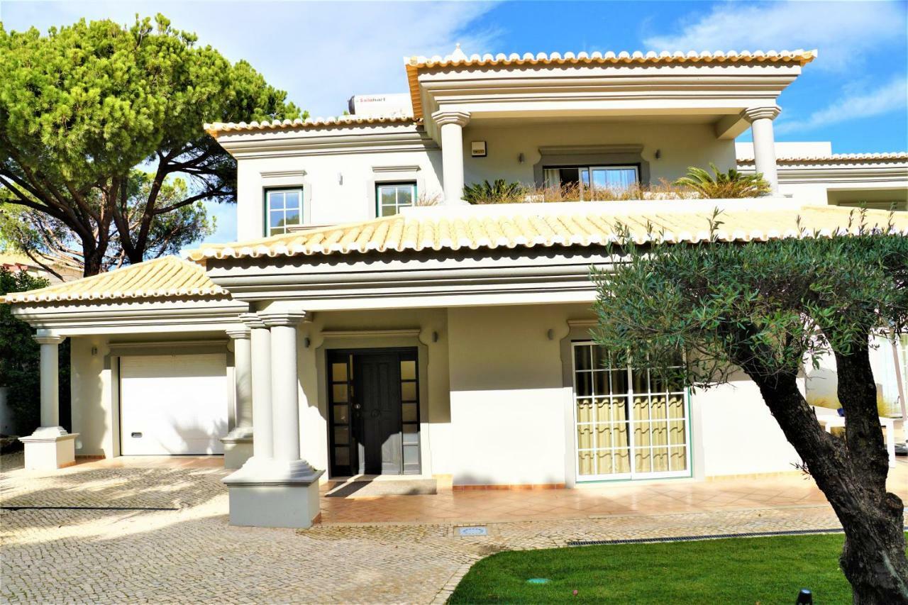 Charming Exceptional Golf Villa In Algarve Фаро Екстериор снимка