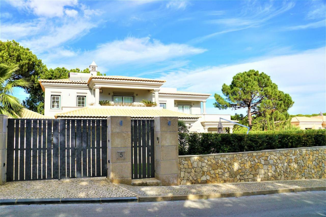 Charming Exceptional Golf Villa In Algarve Фаро Екстериор снимка